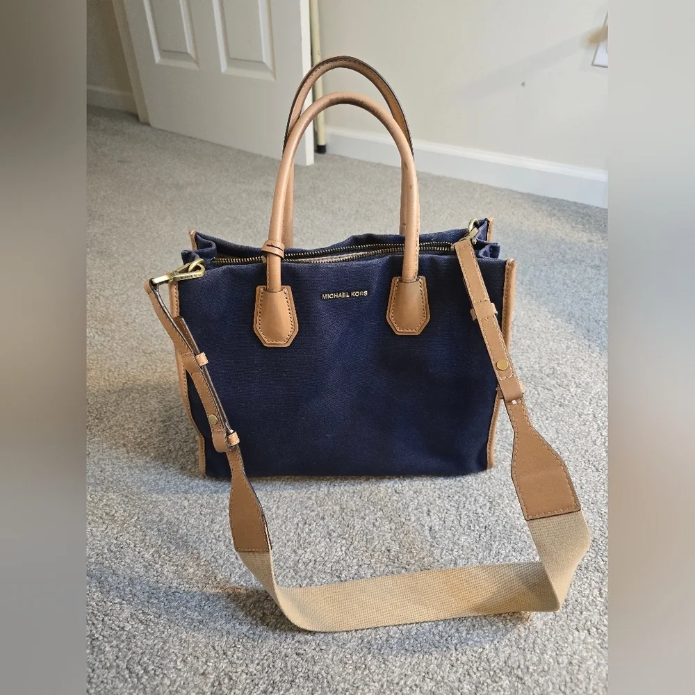 Michael Kors Mercer Large Canvas Leather Concertible Tote Navy Cream Tan